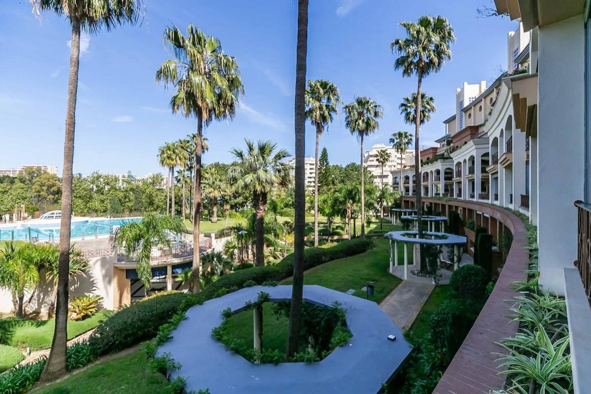 123- Ideal With Views, Pool, Sauna And Gym